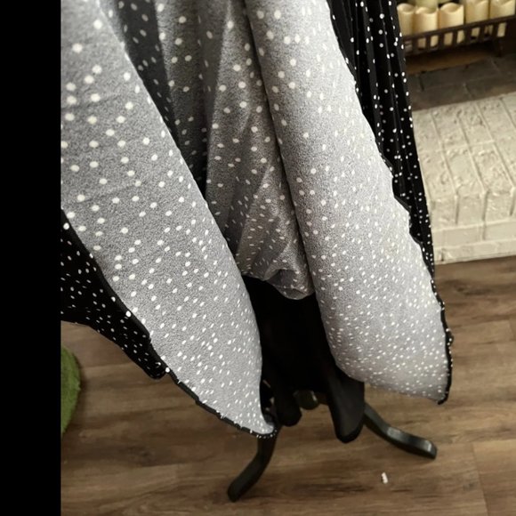 Polka Dot Pleated Skirt. Black with White Polka Dots . Large. - Picture 5 of 5